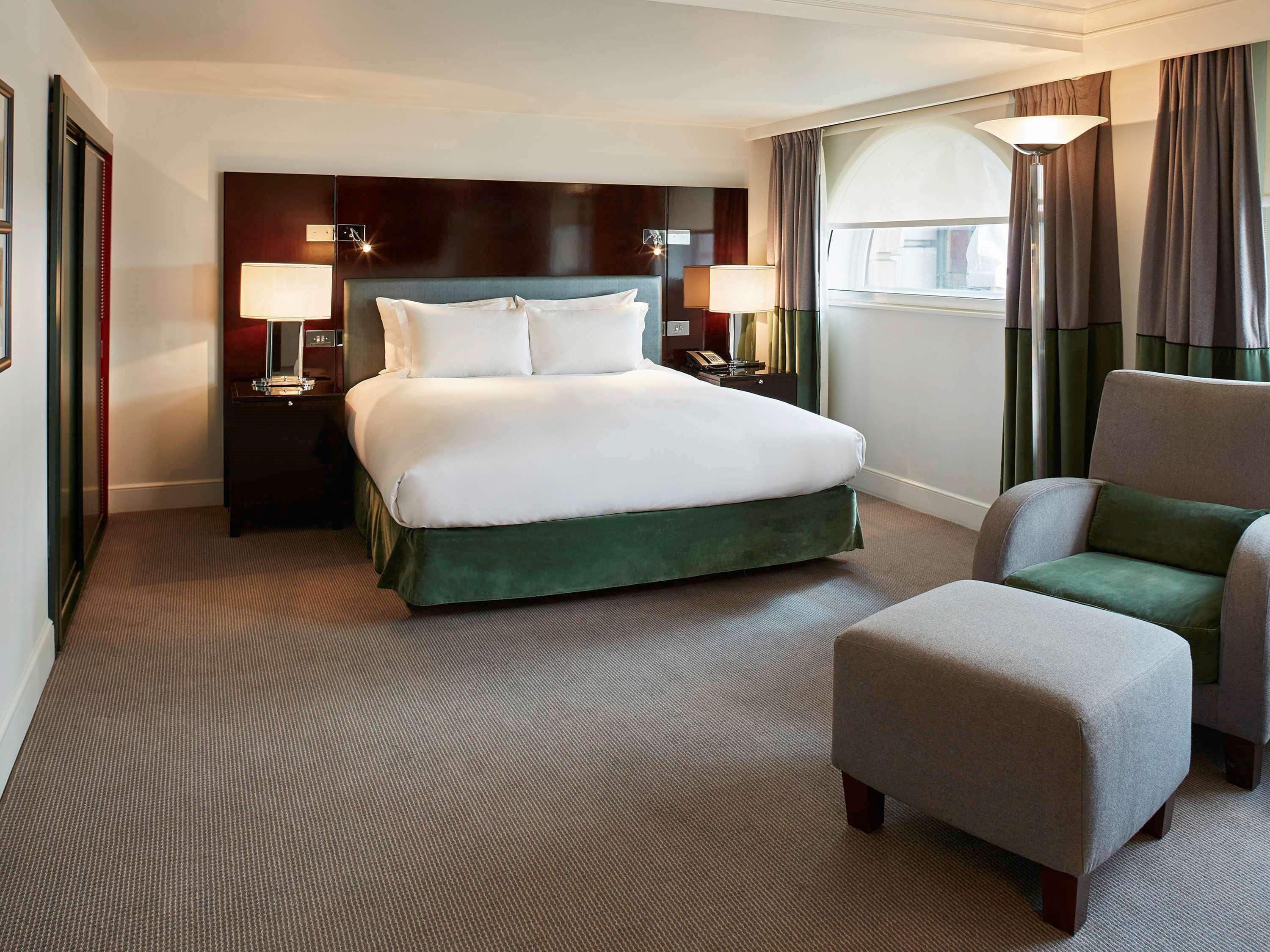 Sofitel London St James Exterior photo A bedroom at the InterContinental London Park Lane