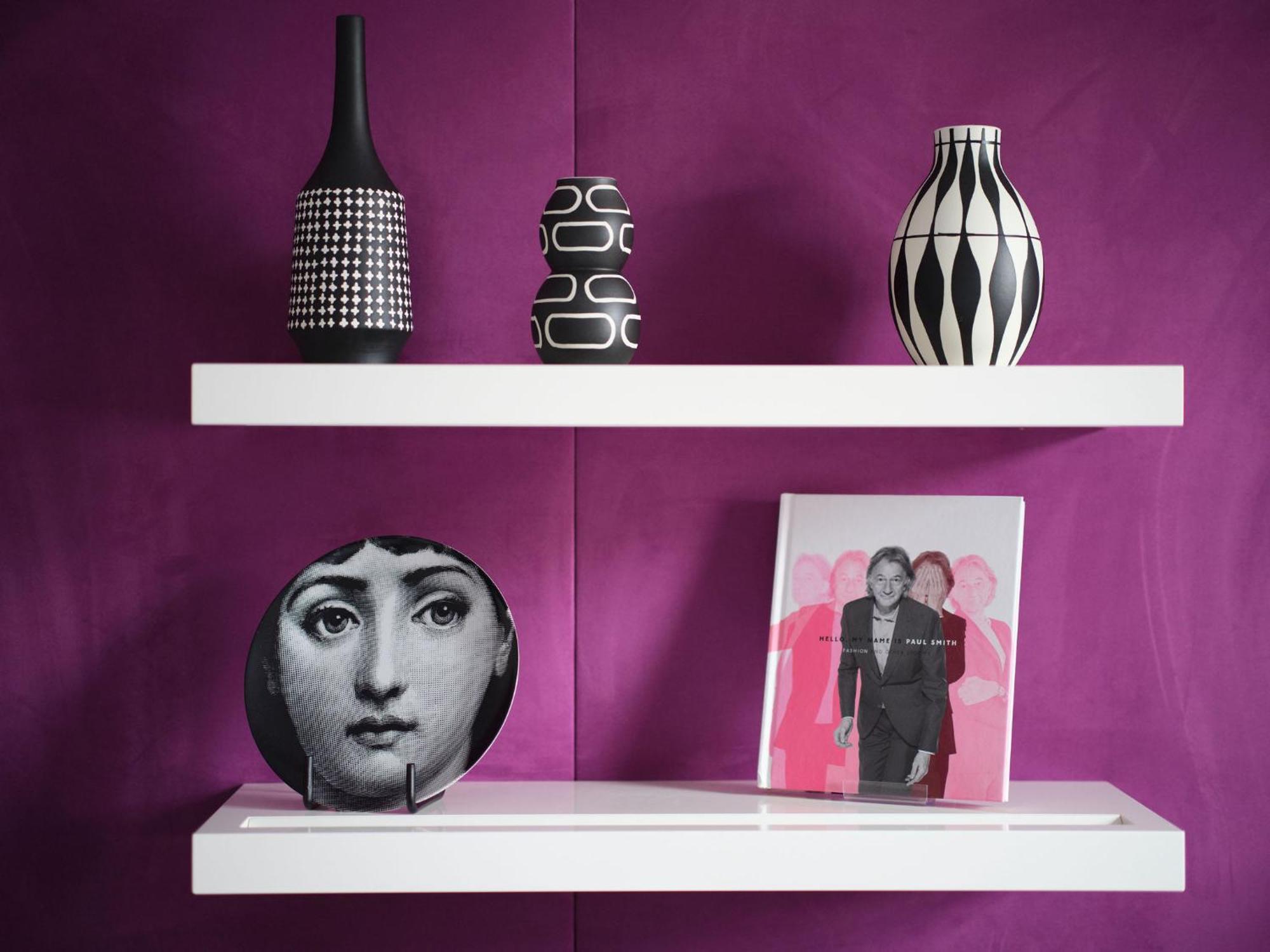Sofitel London St James Room photo Fornasetti's vases